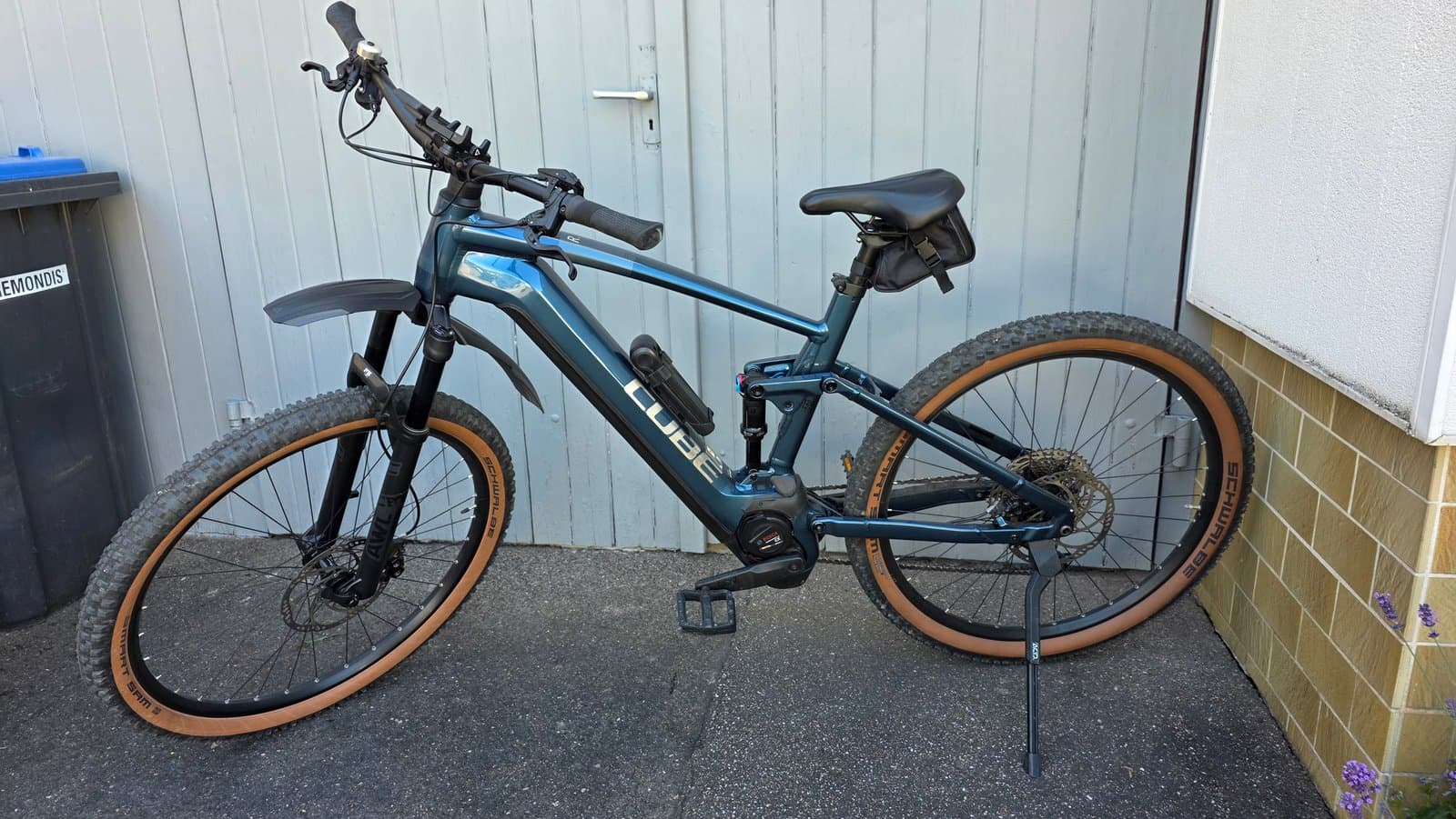 Cube Stereo Hybrid Fully 4